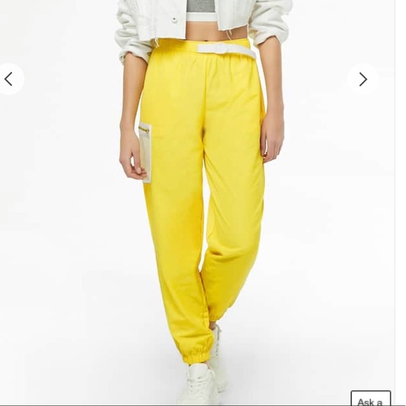 yellow pants forever 21